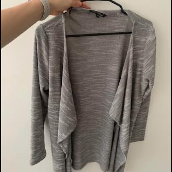 Grey cardigan, size M - Picture 2 of 2
